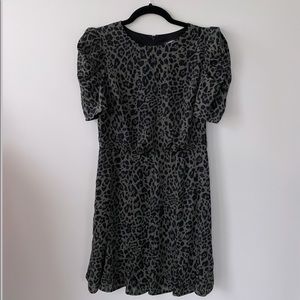 Express short sleeve cheetah midi dress